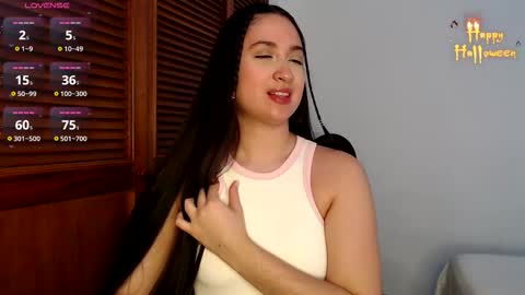 sofiaduque_26 online show from 10-23-25, 09:13