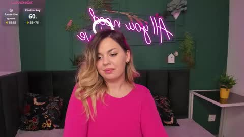 Sofia online show from 03-06-26, 09:06