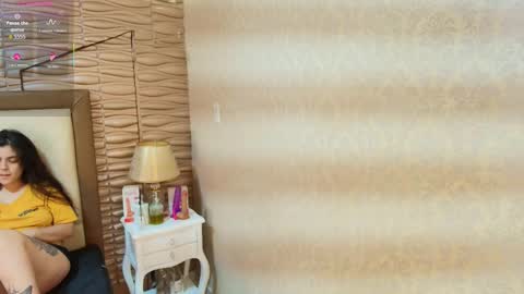 Snapshot of sofianesvat1 chatting on 09-26-25, 09:19 Sofi - next broadcast today 1030pm Colombia time online show from 09-26-25, 09:19