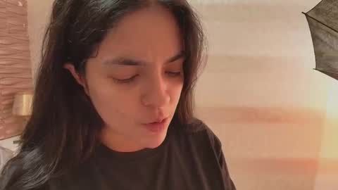 Snapshot of sofianesvat1 chatting on 10-23-25, 08:29 Sofi - next broadcast today 1030pm Colombia time online show from 10-23-25, 08:29