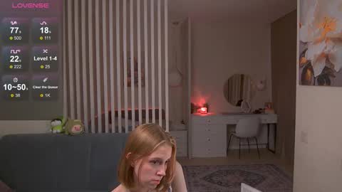 Sofia Help me overcome shynes with 100 thumbs up online show from 09-17-25, 06:53