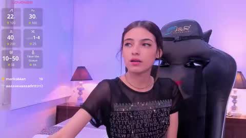 Sofia  Help me reach 5K followers  online show from 01-19-26, 02:32