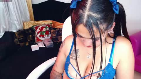 Sofia online show from 12-10-24, 01:32