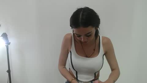 Sofia online show from 02-11-26, 07:08