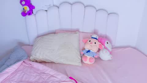 Sofia Stanley online show from 06-16-26, 11:46