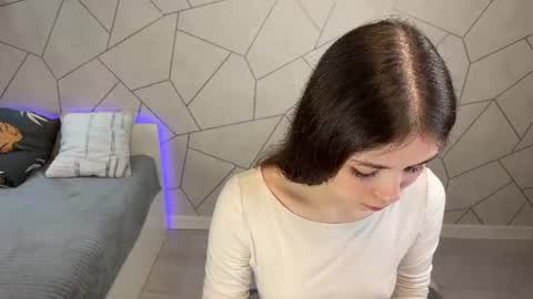 Sofia online show from 06-30-26, 06:47