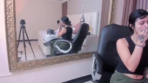 sofiathoompson online show from 06-28-26, 09:21