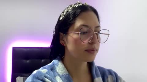 Snapshot of sofiawhite3 chatting on 02-27-26, 11:32 Sofi online show from 02-27-26, 11:32