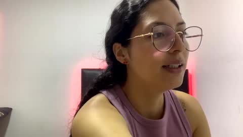 Snapshot of sofiawhite3 chatting on 03-06-26, 02:35 Sofi online show from 03-06-26, 02:35