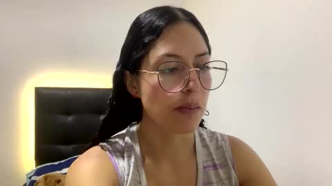 Snapshot of sofiawhite3 chatting on 03-18-26, 12:08 Sofi online show from 03-18-26, 12:08
