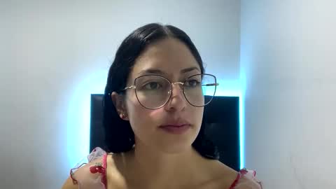 Snapshot of sofiawhite3 chatting on 03-22-26, 12:41 Sofi online show from 03-22-26, 12:41