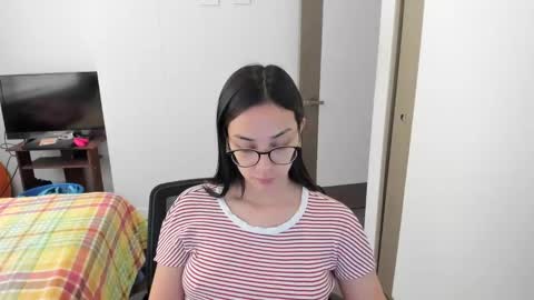Sofia online show from 12-21-24, 04:03