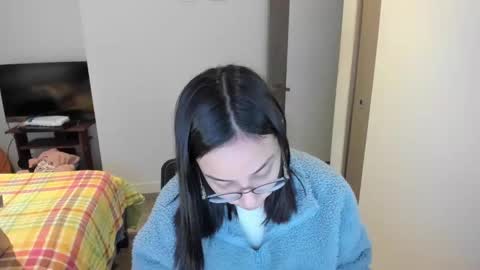 Sofia online show from 12-25-24, 10:27