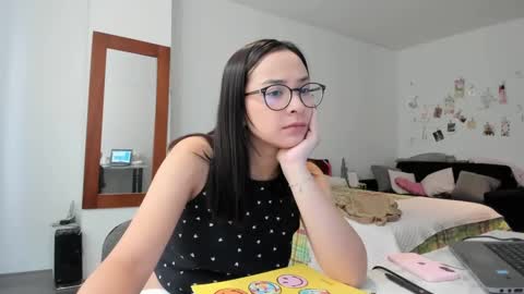 Sofia online show from 02-12-25, 02:43