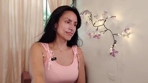 Sofi Bella online show from 04-07-26, 07:14