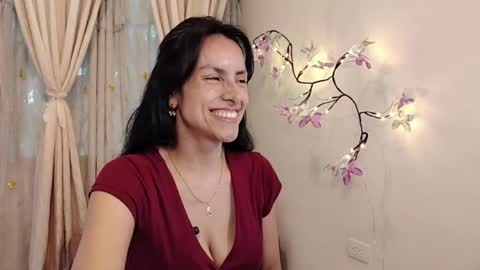 Sofi Bella online show from 05-16-26, 07:45