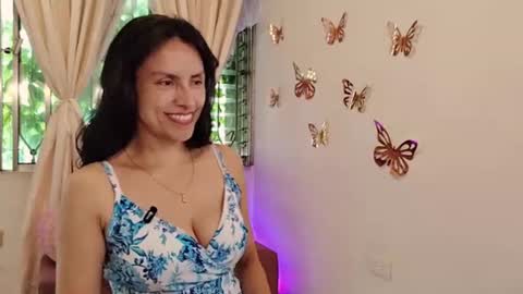 Sofi Bella online show from 06-20-26, 07:05