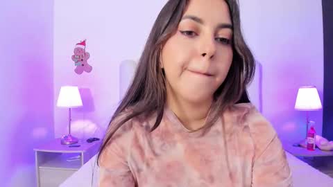 Snapshot of sofiebunnie chatting on 03-26-26, 12:06 sofiebunnie online show from 03-26-26, 12:06