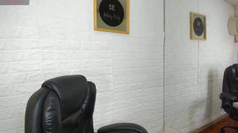 Sofie online show from 02-09-26, 12:31