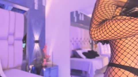  sofie  online show from 11-15-25, 07:32