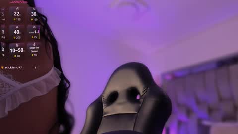  sofie  online show from 11-28-25, 06:54