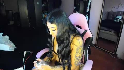SOFI online show from 05-11-26, 04:04
