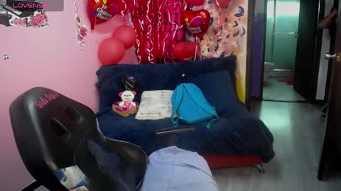 sofii_cute01 online show from 02-20-25, 12:04