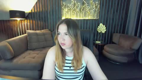 sofii_darling online show from 05-10-26, 04:23