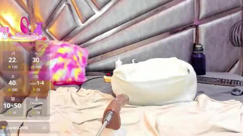 KELLY-HILL online show from 03-04-26, 01:17