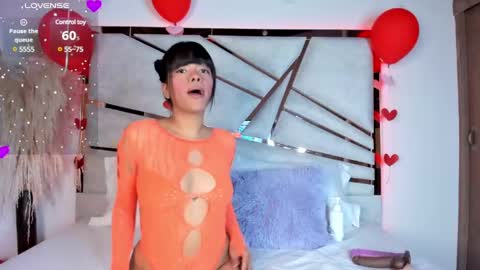 Snapshot of sofijohnsonx chatting on 02-20-25, 01:51 sofijohnsonx online show from 02-20-25, 01:51