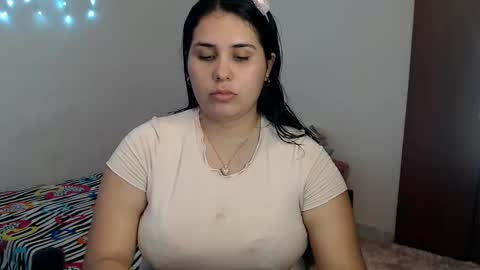 Snapshot of sofimabelnasty19 chatting on 10-02-25, 03:57 sofi online show from 10-02-25, 03:57