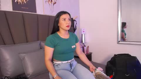      online show from 05-03-26, 11:27