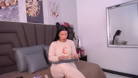      online show from 05-17-26, 11:17