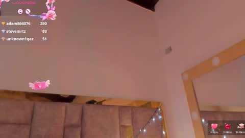 Sofia online show from 01-18-25, 11:33