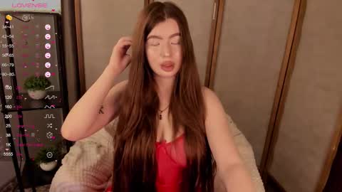 sofiyamil online show from 11-08-25, 03:50