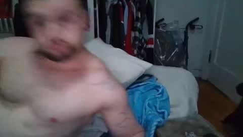 Snapshot of soflogrown97 chatting on 04-12-26, 12:26 Mason Muscles online show from 04-12-26, 12:26