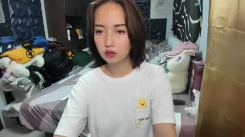 Snapshot of soft_angel8 chatting on 10-07-25, 04:42 Angel online show from 10-07-25, 04:42