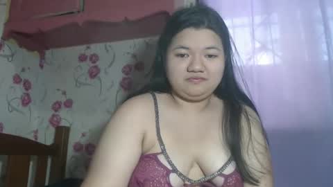 Angie online show from 11-22-25, 03:27