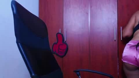 Camila M online show from 11-26-25, 11:28