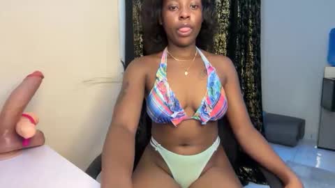 soft_nicole online show from 04-30-26, 01:01