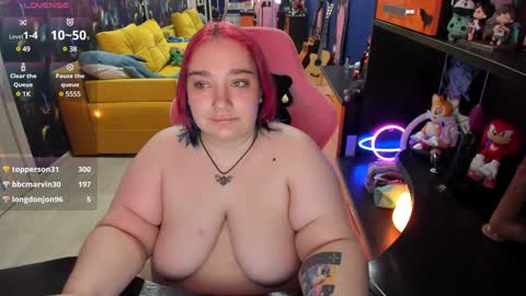 Sofie online show from 12-15-24, 05:13