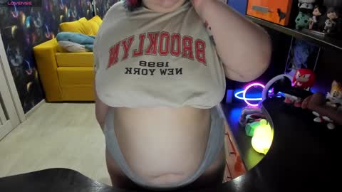 Sofie online show from 12-16-24, 01:53