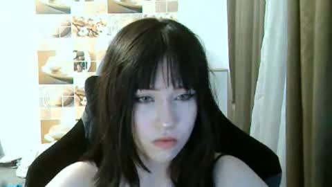 Eva online show from 06-15-26, 05:15