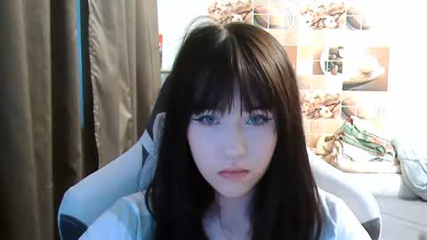 Eva online show from 07-06-26, 05:37