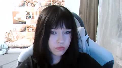 Eva online show from 07-19-26, 06:44