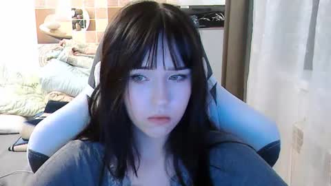 Eva online show from 08-04-26, 05:15