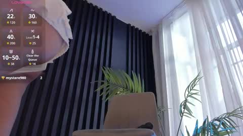 Snapshot of softly_bold chatting on 09-27-25, 01:27 Jenna online show from 09-27-25, 01:27