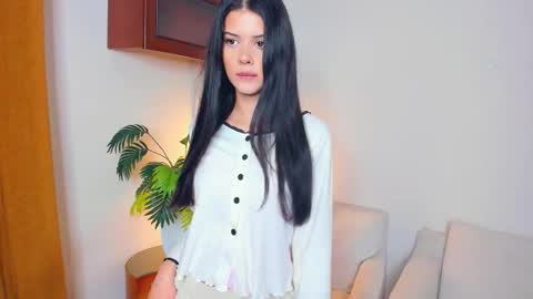 Alice online show from 09-28-25, 07:03