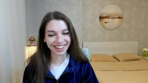 Snapshot of softwine chatting on 05-06-26, 03:17 Kelly online show from 05-06-26, 03:17