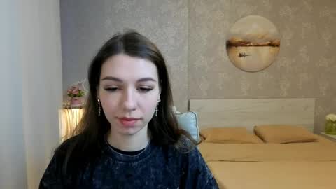 Snapshot of softwine chatting on 05-07-26, 02:11 Kelly online show from 05-07-26, 02:11